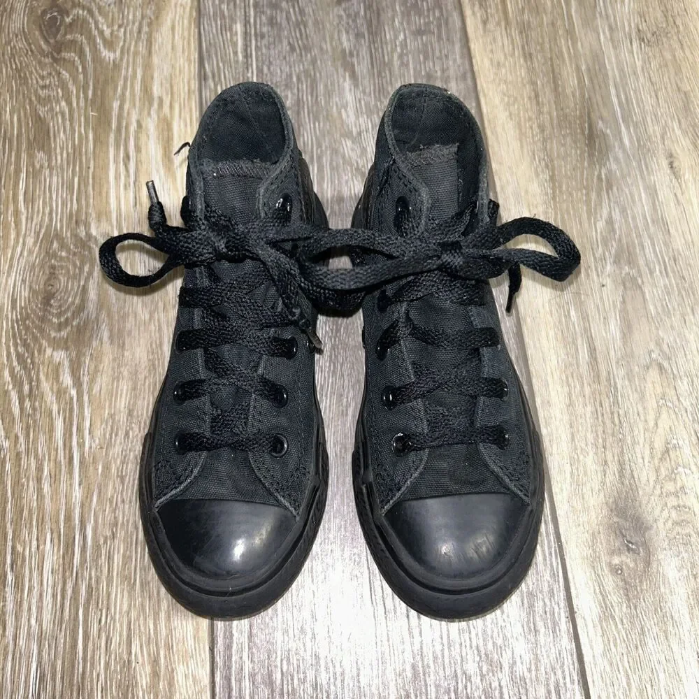Converse Kids Youth US Size 11 All Star Chuck Taylor Black High Tops 3S121 Shoes